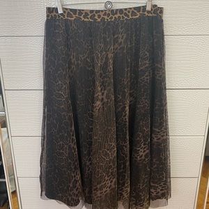 Leopard print skirt